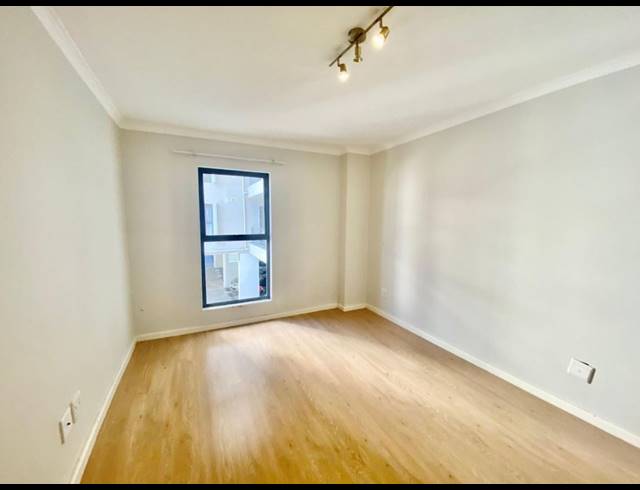 2 bed property to rent in CLAREMONT